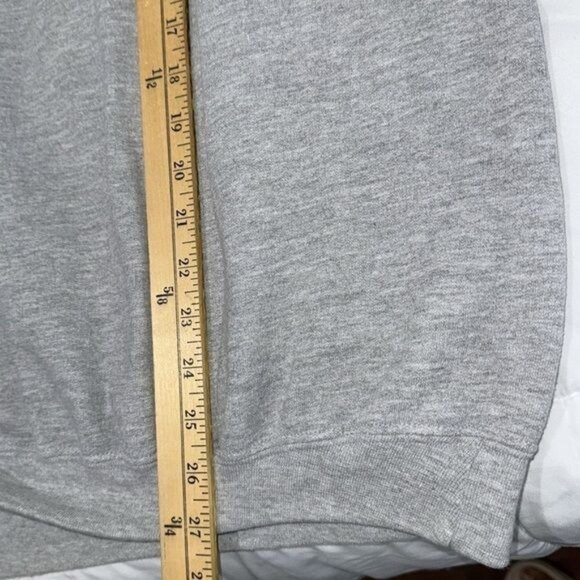 Vintage M C Sportswear Gray Sweatshirt My Grandkids Are Dear To My Heart Reindee - Picture 6 of 7